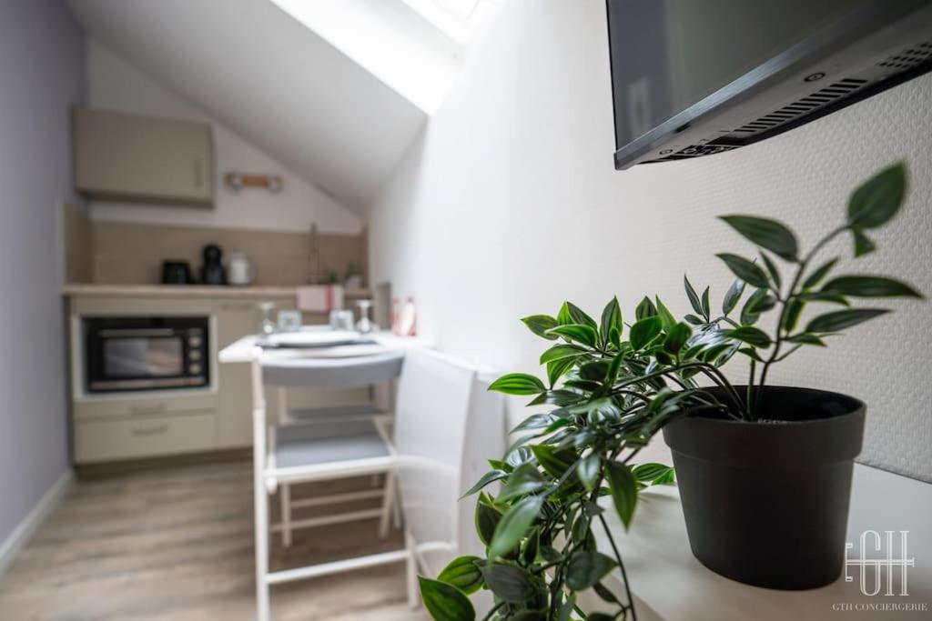 Cassia - Face Gare De Tours Apartment Exterior foto